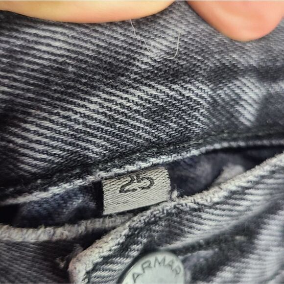 Carmar Women's Distressed Darkwash Jeans Size 25 - Picture 4 of 5